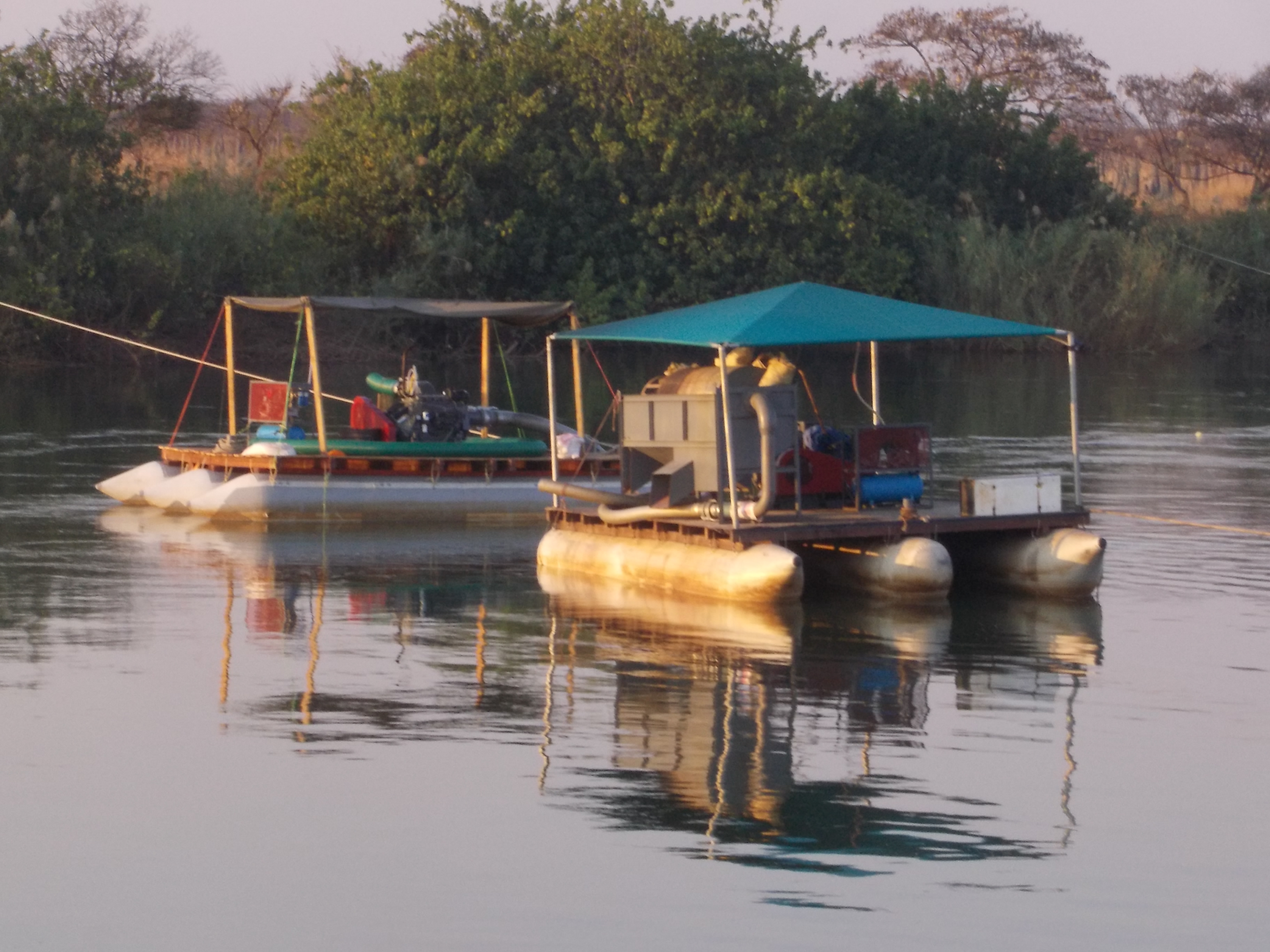 Carel Scheepers - Solution 1 rafts Carel Scheepers - Solution 1 rafts